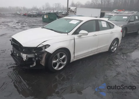 2015 Ford Fusion Se z USA, uszkodzony, nr VIN 1FA6P0H77F5108334